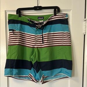 Vintage Men’s Patagonia swim shorts